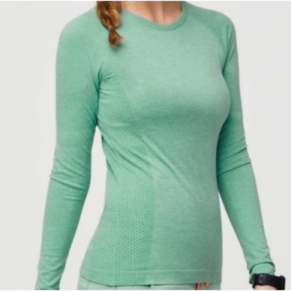 FIGS Seamless Long-Sleeve Underscrub Top Size XS Mint Green